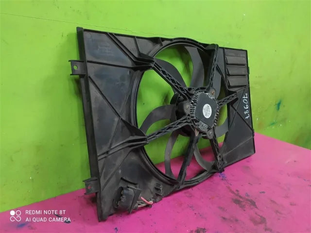 Вентилятор радиатора охлаждения ДВС для Volkswagen Golf VI (5K) 2008-2012 на фотографиях