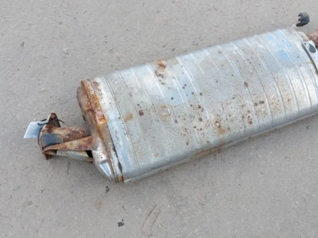 Выхлопная система в сборе для Toyota RAV4 XA30 2005-2012 на фотографиях