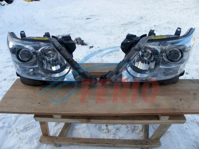 Фара левая для Lexus LX J200 2007-2015 на фотографиях