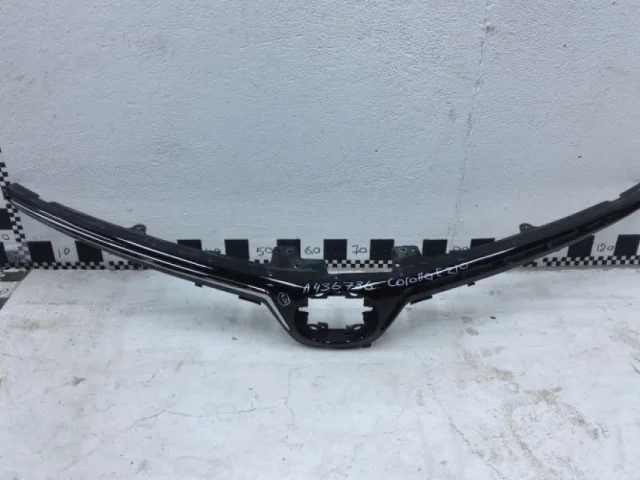 Решетка радиатора для Toyota Corolla E210 Седан (RU) 2019+ на фотографиях