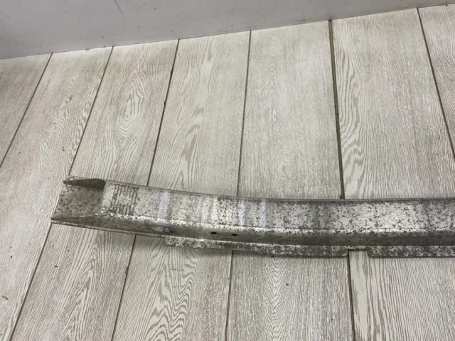 Кронштейн заднего бампера левый для BMW 5er Ф10 2010-2013 на фотографиях