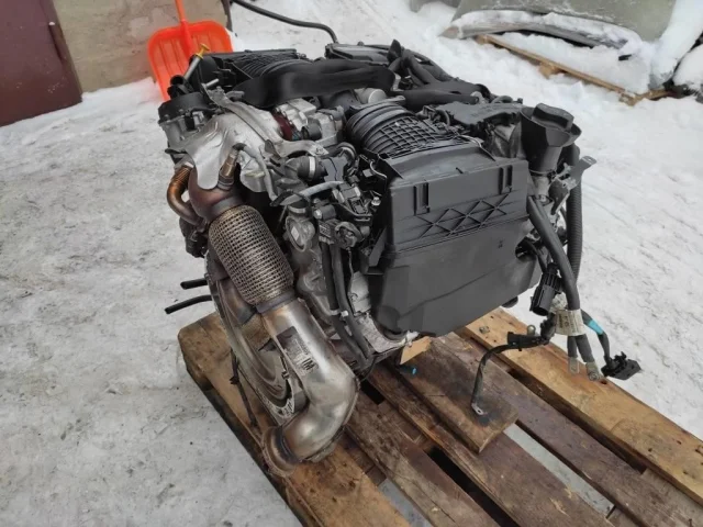 Двигатель без навесного для Mercedes-Benz GL class X166 2012-2016 на фотографиях