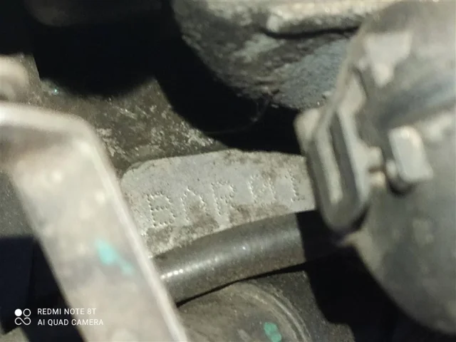 Двигатель для Volkswagen Touareg I (7L) 2002-2010 на фотографиях