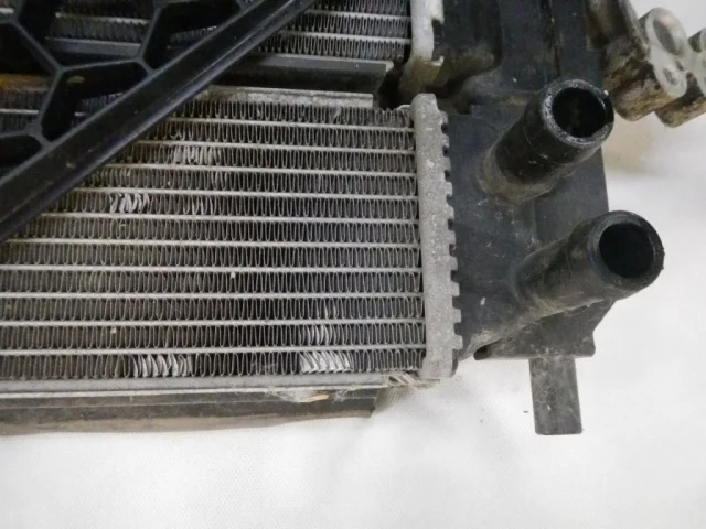 Диффузор вентилятора для Skoda Rapid I NH3 2012-2017 на фотографиях