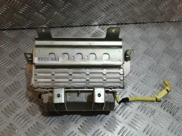 Датчик подушки безопасности для Honda Civic FK,FN 5D 2006-2012 на фотографиях