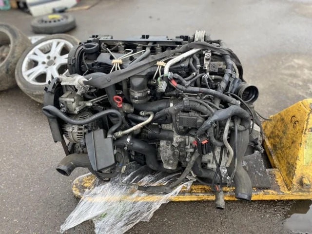 Продажа двигателя D5244T4