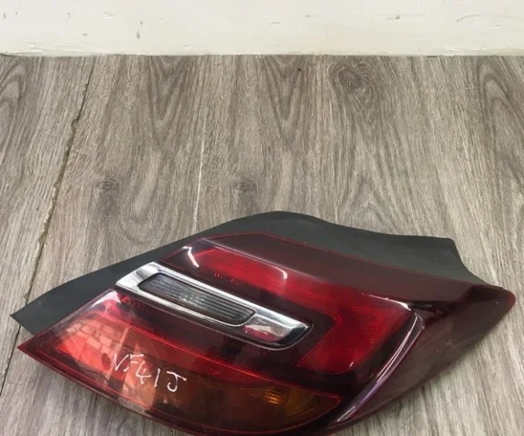 Фонарь правый для Opel Insignia Седан A 2008-2017 на фотографиях