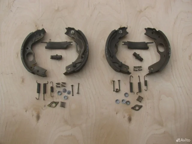 Трос ручника левый для Honda CR-V RD 1995-2001 на фотографиях