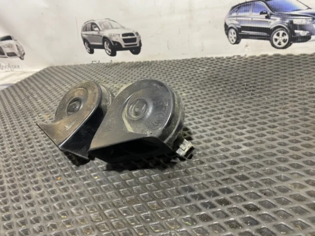 Звуковой сигнал для Volvo XC90 I C 2002-2014 на фотографиях