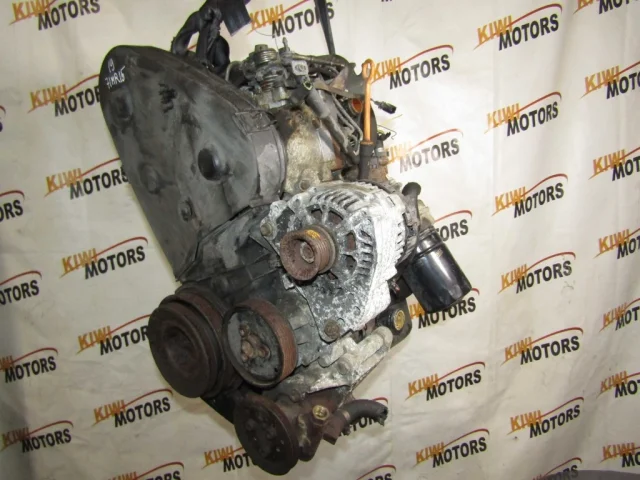 Двигатель для Volkswagen Passat Variant (B3, Typ 35i) 1988-1993 на фотографиях