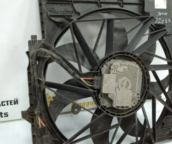 Вентилятор радиатора охлаждения ДВС для BMW X3 F25 2010-2017 на фотографиях