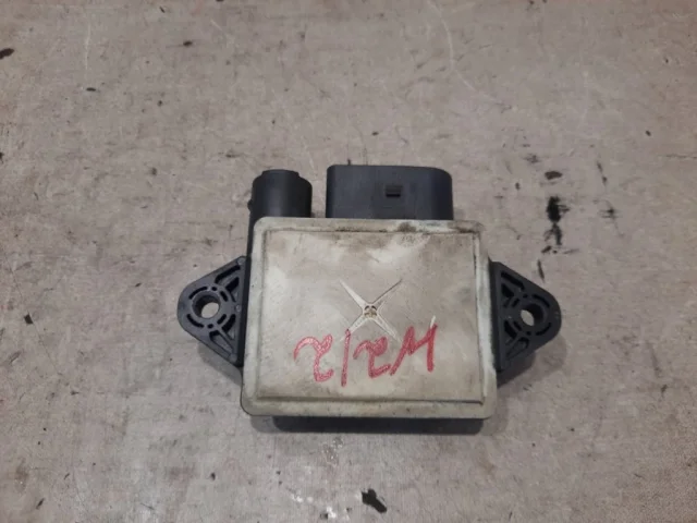 Реле свечей накала для Mercedes-Benz GL class X164 2006-2012 на фотографиях