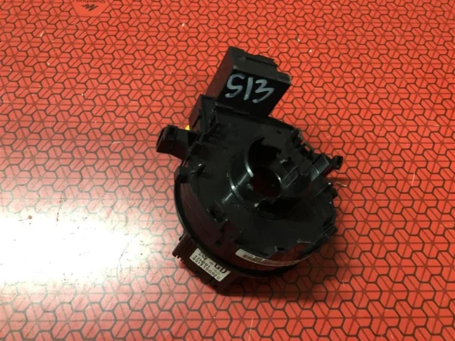 Подрулевой шлейф для Subaru Forester SJ 2013-2016 на фотографиях