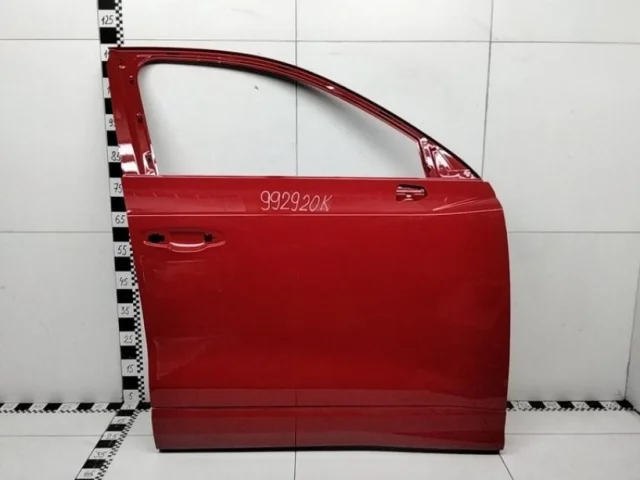 Двери для Audi Q3 F3 2018+ на фотографиях