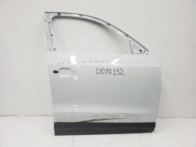 Двери для Audi Q3 F3 2018+ на фотографиях