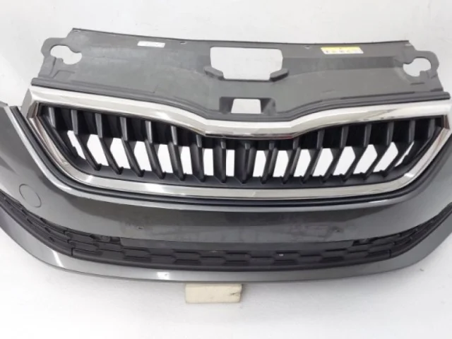 Ноускат для Skoda Rapid II 2020+ на фотографиях