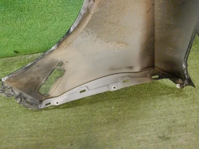 Крыло правое для BMW 5er G30 2016-2023 на фотографиях