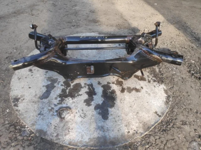 Задний подрамник для Mitsubishi ASX I rest 1 (2013-2016) на фотографиях