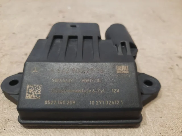 Реле свечей накала для Mercedes-Benz GL class X164 2006-2012 на фотографиях