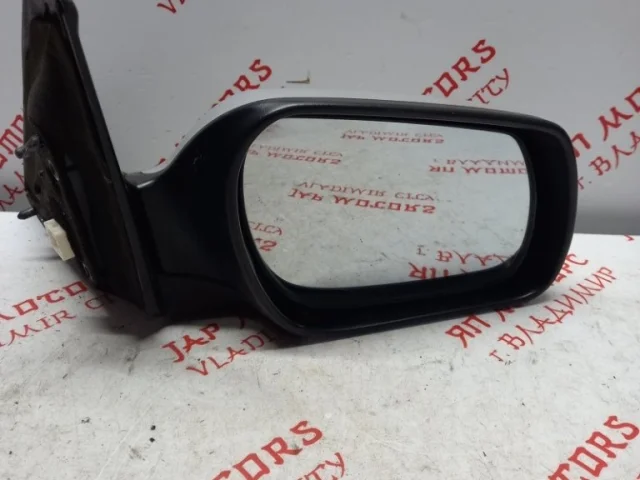 Стекла и зеркала для Mazda 3 BK Хэтчбек 2003-2009 на фотографиях