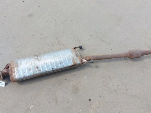 Выхлопная система в сборе для Toyota RAV4 XA30 2005-2012 на фотографиях