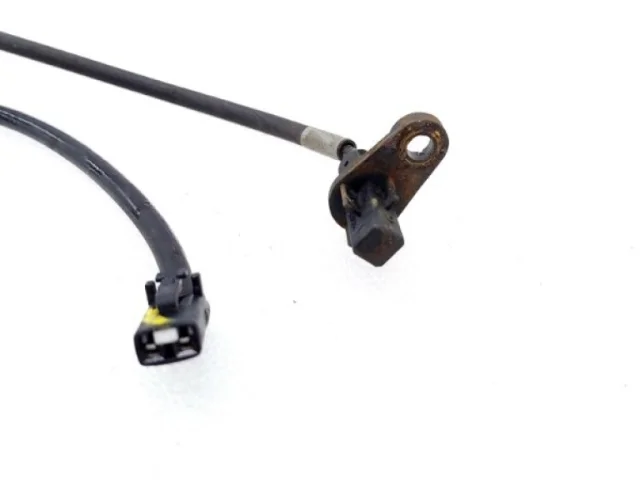 Датчик ABS передний правый для Kia Ceed 2 JD 2012-2016 на фотографиях