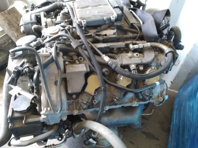 Двигатель без навесного для Mercedes-Benz CLK class C209 2002-2011 на фотографиях