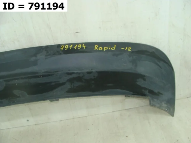 Накладка переднего бампера для Skoda Rapid I rest NH3 2017-2020 на фотографиях