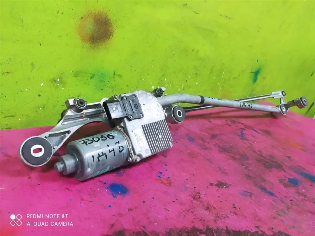 Трапеция стеклоочистителей для Audi Q7 4L 2005-2015 на фотографиях