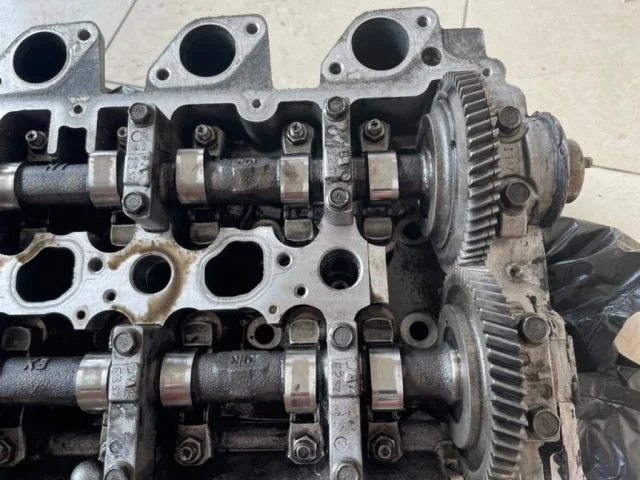 ГБЦ для Mitsubishi Pajero Sport KH0 2008-2013 на фотографиях