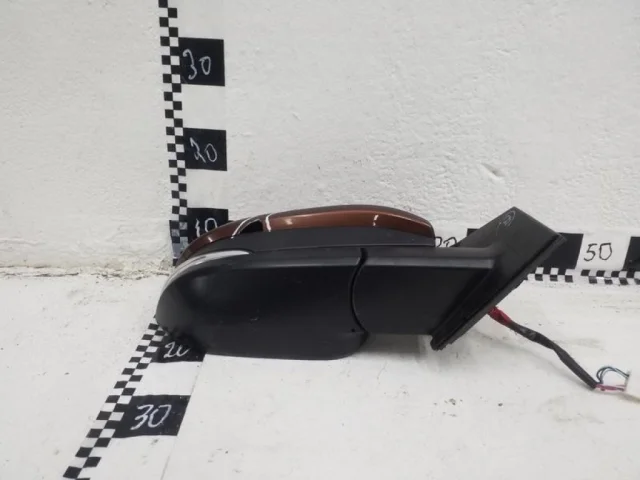 Зеркало заднего вида (в салоне) для Toyota RAV4 XA40 rest 2015-2019 на фотографиях