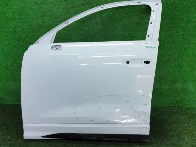 Дверь передняя левая для Audi Q3 F3 2018+ на фотографиях