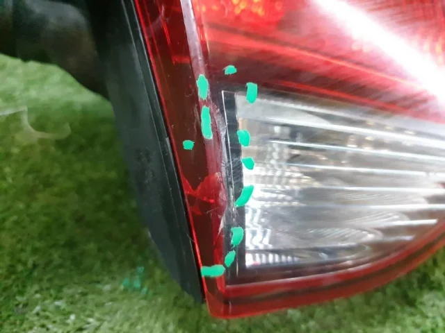 Фонарь внутренний левый для Kia Rio X line 2017+ на фотографиях