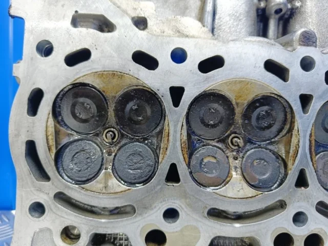 ГБЦ для Toyota RAV4 XA40 2013-2015 на фотографиях