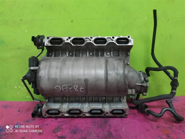 Впускной коллектор для Audi Q7 4L 2005-2015 на фотографиях