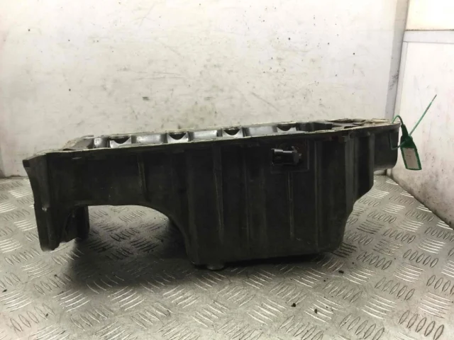 Поддон картера для Opel Zafira B 2005-2015 на фотографиях