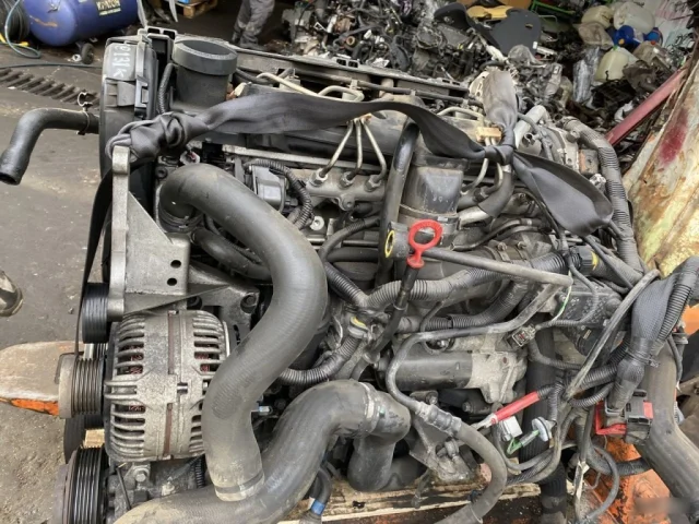 Продажа двигателя D5244T4