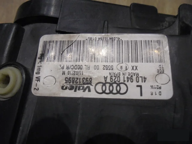 Фары для Audi Q7 4L 2005-2015 на фотографиях