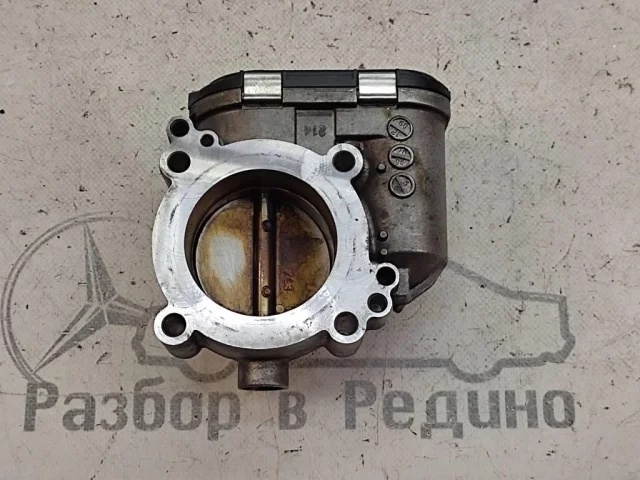 Дроссельная заслонка для Mercedes-Benz C class CL203 2000-2008 на фотографиях