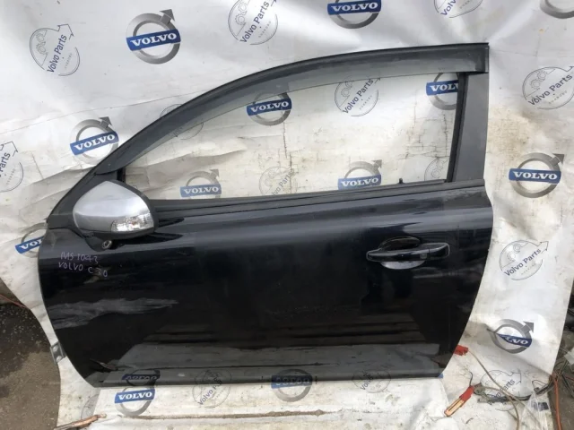 Дверь передняя левая для Volvo C30 MK 2006-2013 на фотографиях