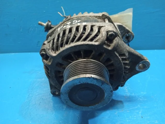 Генератор для Nissan Navara D40 2004-2010 на фотографиях