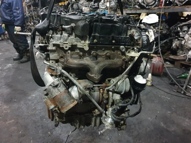 Двигатель без навесного для Ford Kuga CBS rest 2016-2019 на фотографиях