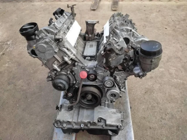 Двигатель без навесного для Mercedes-Benz GL class X164 2006-2012 на фотографиях