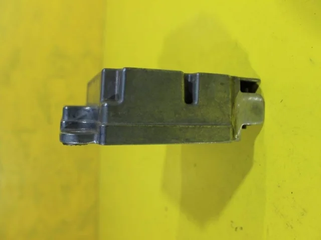 Накладка панели приборов для Hyundai Solaris 1 RB (2011-2013) на фотографиях