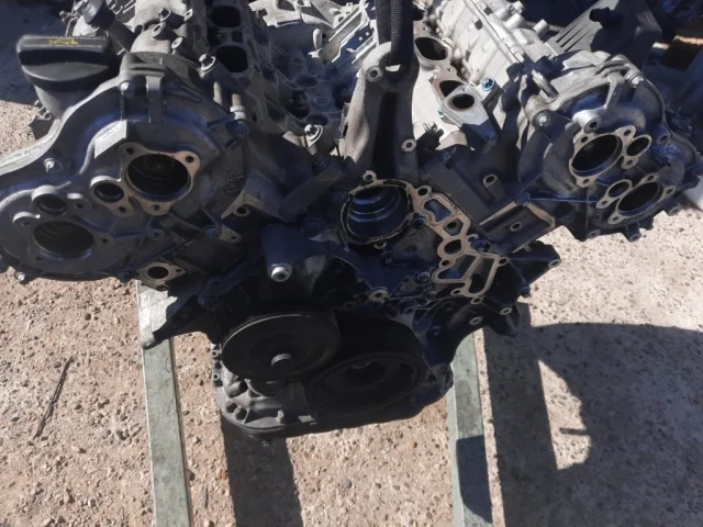 Блок цилиндров для Mercedes-Benz GL class X164 2006-2012 на фотографиях