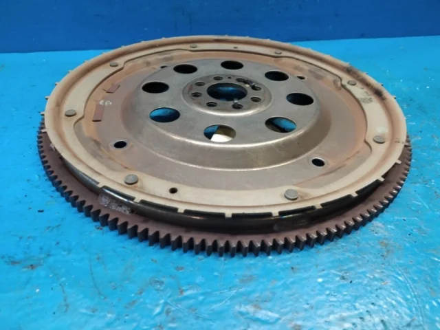 Маховик для Nissan Pathfinder R51 2004-2014 на фотографиях