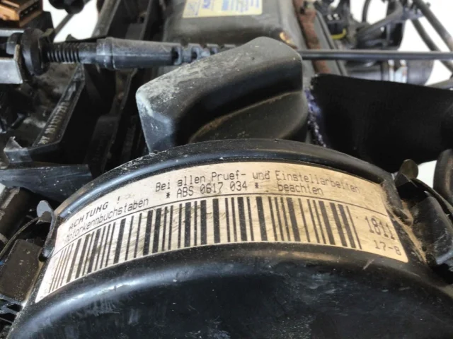 Двигатель без навесного для Volkswagen Passat Variant (B4, Typ 3A) 1993-1997 на фотографиях