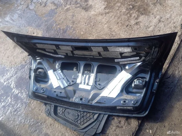 Крышка багажника для Honda Accord 8 2008-2013 на фотографиях