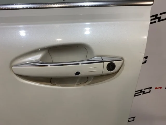 Дверь передняя левая для Peugeot 508 Седан 2011-2018 на фотографиях