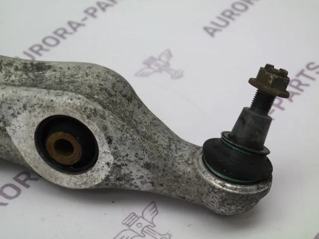 Рычаг передний левый нижний для Audi Q7 4L 2005-2015 на фотографиях